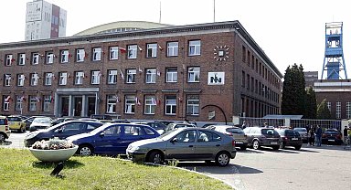 Amsterdam Üniversitesi'nde Filistin gösterileri nedeniyle eğitime 2 gün ara