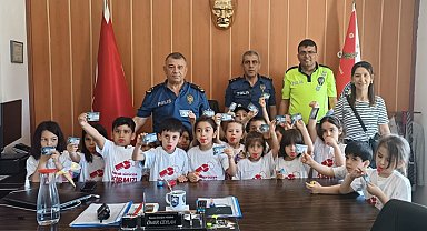 Anaokulu öğrencileri polislerle buluştu