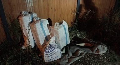 Antakya'da 221 karton kaçak sigara ele geçirildi