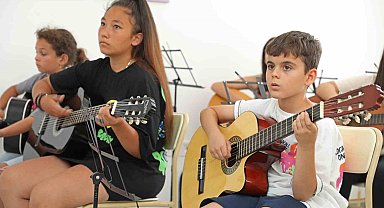 Antalya Büyükşehir'in yaz okulu 1 Temmuz'da başlıyor