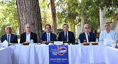 Antalya Valisi'nden 'Zeytinpark' çağrısı: "Yeşil alan olarak mühürleyip son kaleyi kurtaralım"