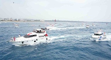 Antalya'da deniz korteji