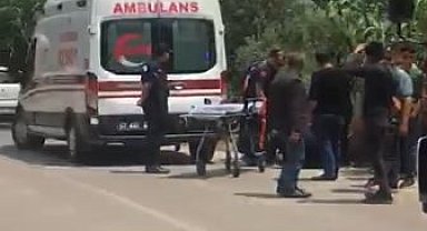 Antalya'da motosiklet şarampole uçtu: 2 yaralı