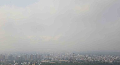 Antalya'da yoğun sis sabah saatlerinde görüş mesafesini 600 metreye kadar düşürdü