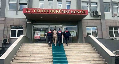Araması bulunan 60 kişi yakalandı