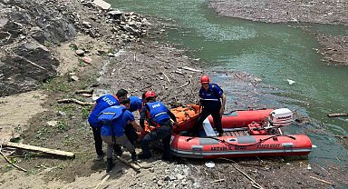 Artvin'de 22 gün önce kaybolan 76 yaşındaki şahsın cansız bedenine ulaşıldı
