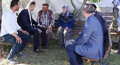 Aslanapa Kaymakamı Demirci'den, evi yanan aileye geçmiş olsun ziyareti
