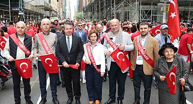 Ato Başkanı Baran, 41. Geleneksel New York Türk Günü Yürüyüşü'ne katıldı