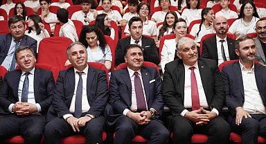 Avcılar'da "Sezai Karakoç" temalı Hitabet Yarışması'nın finali gerçekleştirildi