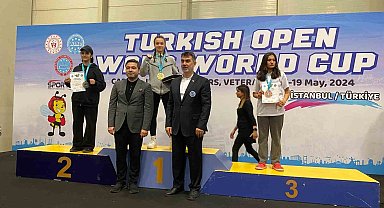 Ay Spor Kulübü'nden madalya şov