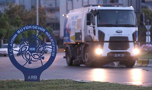 Aydın Büyükşehir, 24 saat temizlik mesaisinde