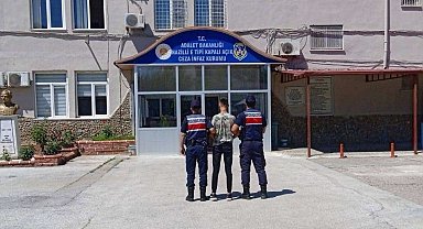 Aydın'da 32 aranan şahıs jandarmadan kaçamadı