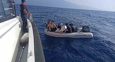 Aydın'da 8 düzensiz göçmen kurtarıldı