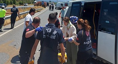 Aydın'da trafik kazası: 17 yaralı