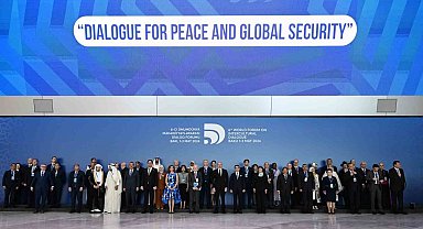 Azerbaycan Cumhurbaşkanı Aliyev: "Ermenistan ile barışa doğru ilerliyoruz"
