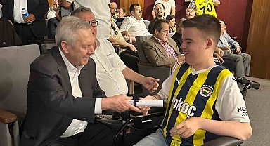 Aziz Yıldırım: "Stadyum kapasitesini 10 bin kişi artıracağız"
