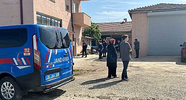Babası tarafından göğsünden bıçaklanan genç öldü