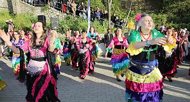 Baharın gelişi Mudanya'da coşkuyla kutlandı