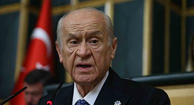 Bahçeli: " İmralı canisinin ve cezaevindeki terör mahkumlarının affını istiyor musunuz, Vatan topraklarının bir bölümünde bağımsız Kürdistan'ın kurulmasından yana mısınız"