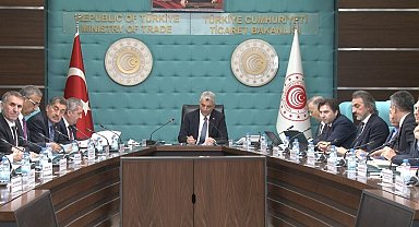 Bakan Bolat: "Çiftçilerimizin ekonomik ve sosyal refahını arttırmak için kooperatiflerimize destek vermeye devam edeceğiz"