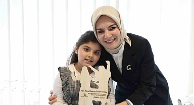 Bakan Göktaş, Brüksel'de Halkoyunları Diploma Töreni'ne katıldı