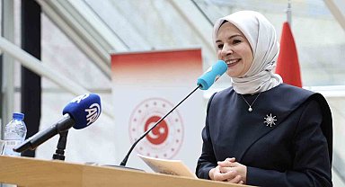 Bakan Göktaş: "Avrupa'ya Anadolu'nun hoşgörü iklimini taşıyan vatandaşlarımızın kendilerini yalnız hissetmemeleri için büyük bir gayret sarf ettik, ediyoruz"