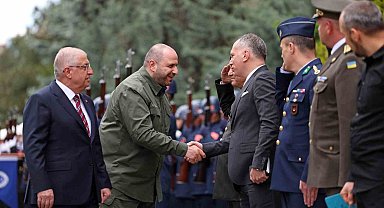 Bakan Güler, Ukraynalı mevkidaşı ile görüştü