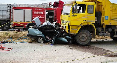 Balıkesir- İzmir yolunda trafik kazası: 3 ölü, 1 yaralı
