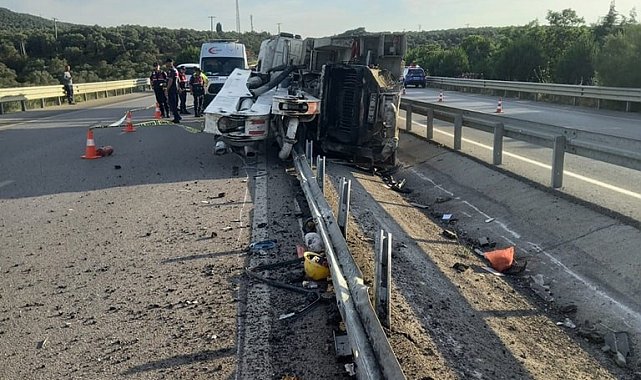Balıkesir'de beton mikseri devrildi: 1 ölü, 1 yaralı