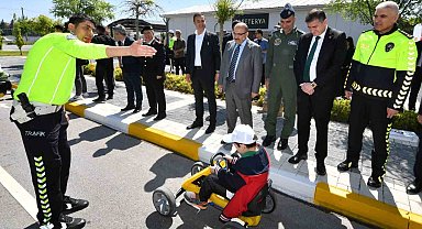 Balıkesir'de Karayolu Trafik Haftası Kutlandı