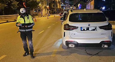 Bandırma trafik denetimlerinde hız kesmiyor