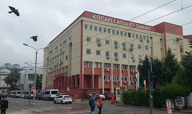 Barışmayı reddeden eşini defalarca bıçaklamıştı, cezası değişmedi
