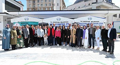 Başkan Bakkalcıoğlu, Engelliler Haftası nedeniyle düzenlenen hayır çarşısını ziyaret etti