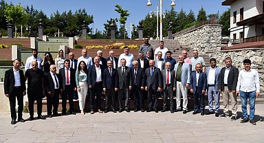 Başkan Balaban esnaf başkanlarıyla buluştu