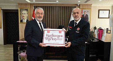 Başkan Başdeğirmen'den, Diyanet Vakfına kurban bağışı