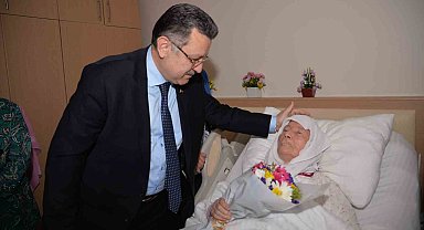 Başkan Genç'ten Anneler Günü'nde anlamlı ziyaret