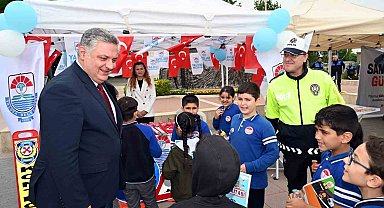 Başkan Gürel, Trafik Haftasını çocuklarla kutladı