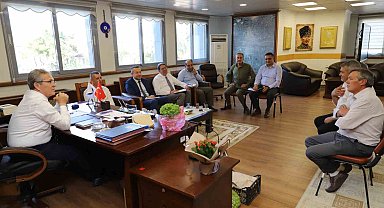Başkan Tetik, Halk Günü'nde vatandaşın sorunlarını dinledi
