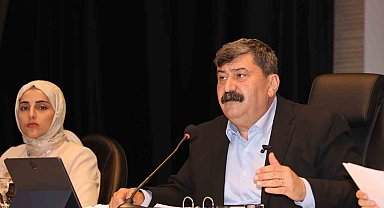 Başkan Yıldız: "12 yıldır işe gelmeden, çalıştığı birimi bilmeden maaş alan personeller tespit ettik"