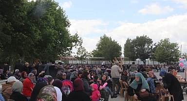 Bayramiç'te Mehmet Akif Ersoy anısına hayır ve şenlik düzenlendi