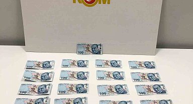 Benzin istasyonu ve yemek kuryesine sahte para veren 2 kişi yakalandı
