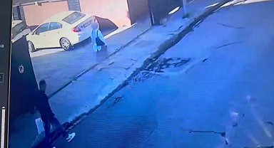 Beyoğlu'ndaki korkunç cinayette yeni görüntüler: Kızı dakikalarca böyle takip etmiş, poşetinden de not çıkmış