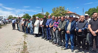 Beyşehir'de çiftçiler yağmur duasında
