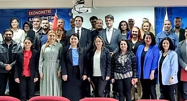 BİİBF Akreditasyon Belge Töreni ve ÇOMÜ Enleri Belge Takdimi Yapıldı