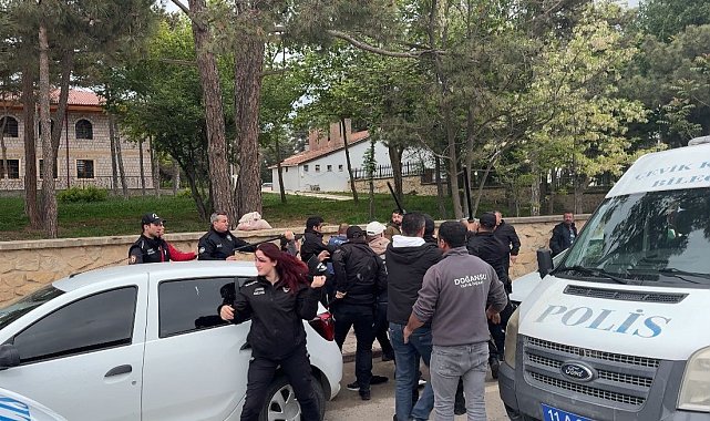 Bilecik'teki olaylı maçta 10'u biber gazından etkilenen 14 taraftar hastanelik oldu