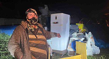 Bin 500 liralık kirayı düzensiz ödeyen 7 çocuklu aile sokağa atıldı