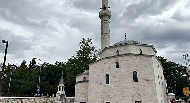 Bosna Hersek'te Arnaudiye Camii yeniden ibadete açıldı