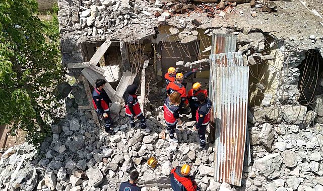 Bu deprem tatbikatı gerçeğinden farksızdı