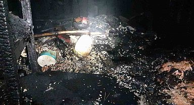 Burdur'da sobadan çıkan yangında iş yeri kullanılamaz hale geldi