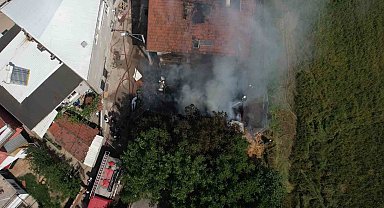 Bursa'da bir ahırda çıkan yangın paniğe sebep oldu
